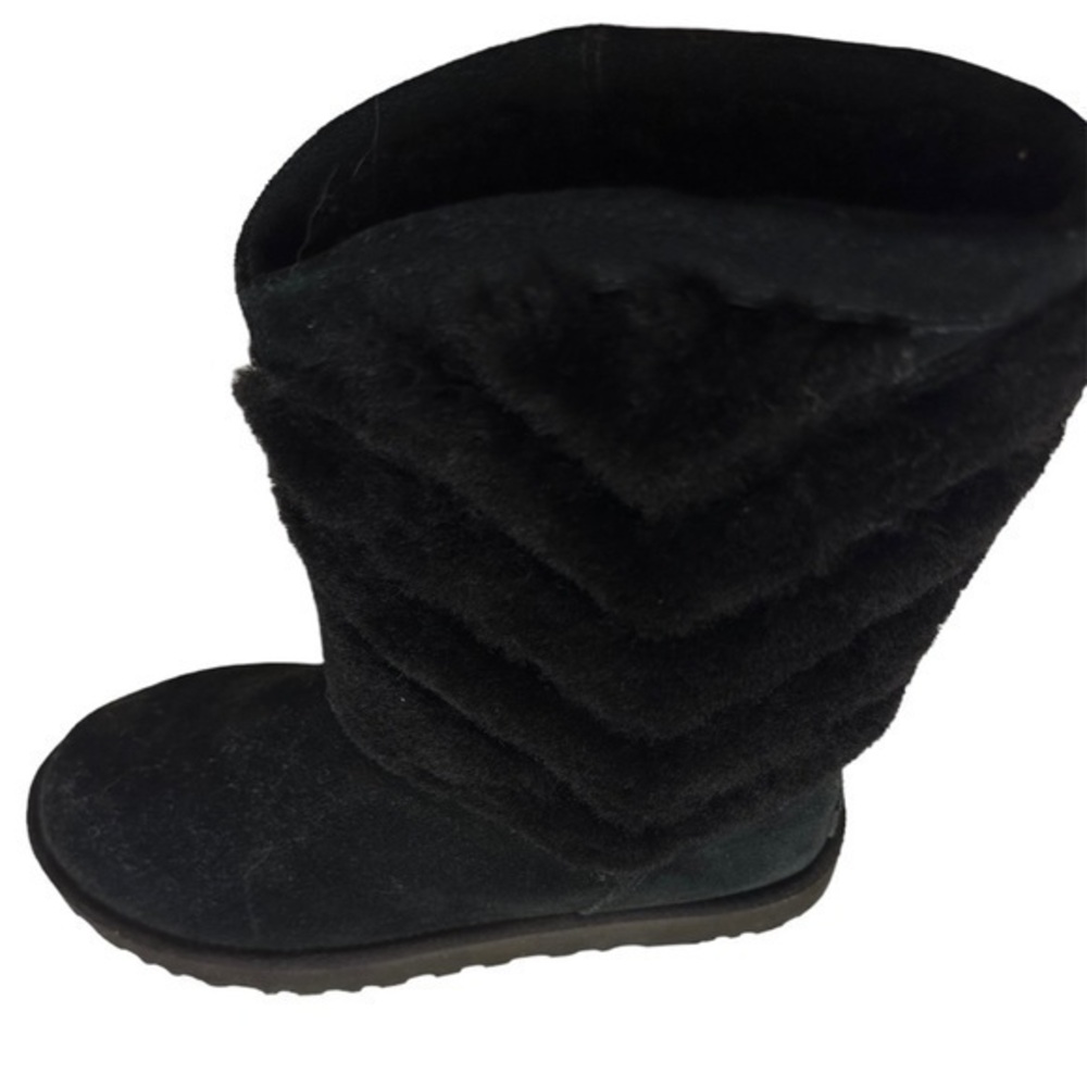 UGG Tania Black Suede Sheepskin Cuff Chevron Twinface UGG Boots Short Size 8